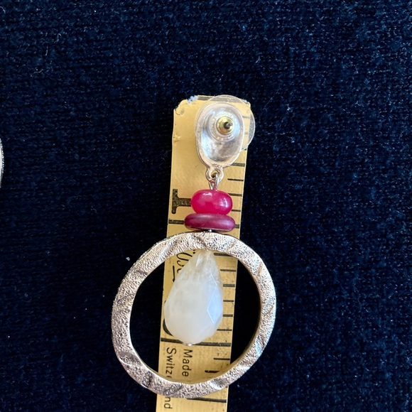 Beautiful crystal and gold hoop earrings. Excellent condition. Worn one time. - Picture 4 of 5